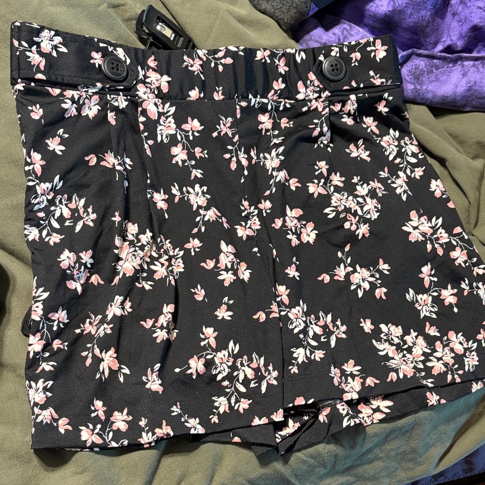 Robert Louis Black Floral Women's Shorts